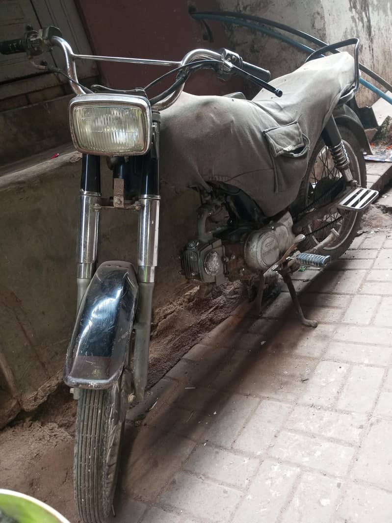 union star 70 cc 1