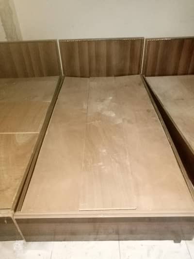 bed  with side table and cabinet  3 door 2 door
