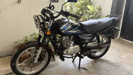 Suzuki GS 150SE.  alloy rim 2020 model