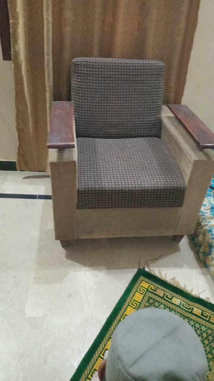 7 seater sofa set 0