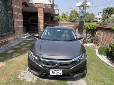 Honda Civic VTi Oriel Prosmatec 2017 orginal condition Apna name
