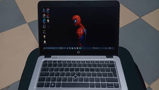 HP Elite Book - i5 6th Gen - 8 GB Raam 256 GB SSD