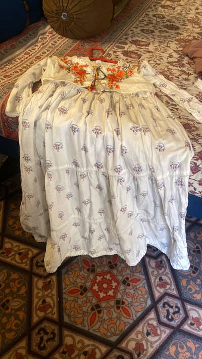 Bot reasonable price may preloved dresses available hain