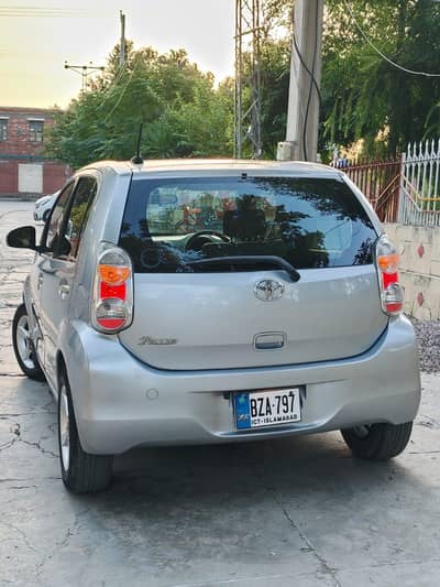 Toyota Passo 2013
