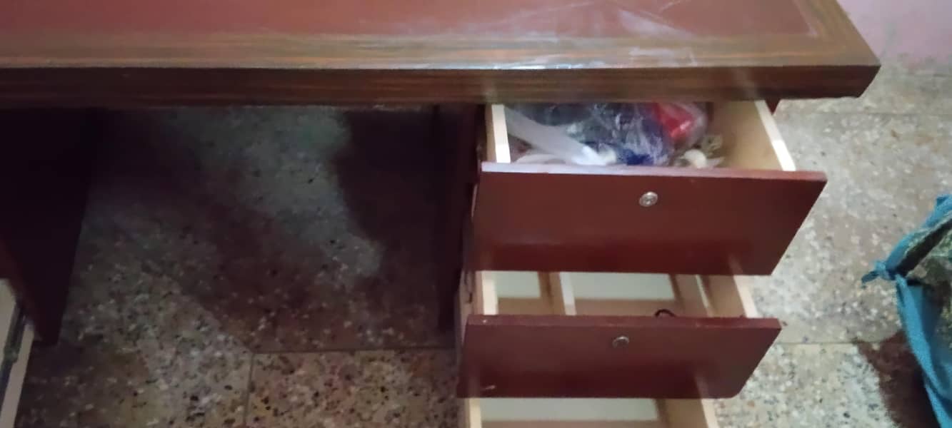 office tabe 2