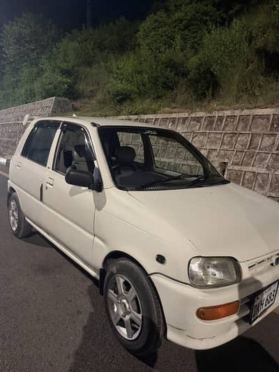 Daihatsu Cuore 2004