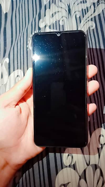 VIVO Y17 8 256 WITH BOX URGENT SALE