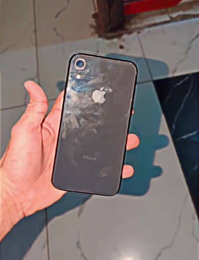 Apple iPhone XR