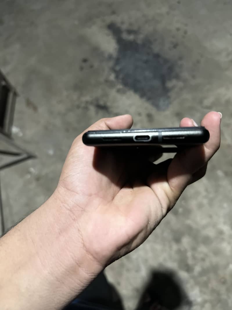 Google Pixel 6a 4