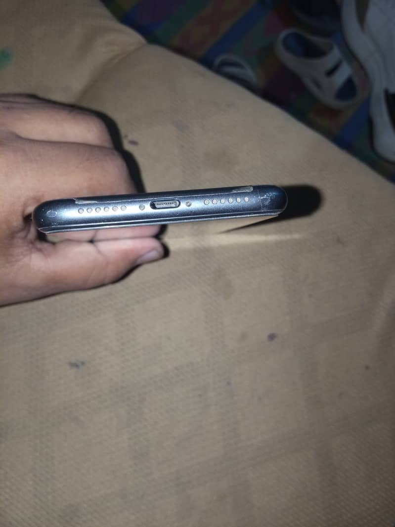 Iphone 11 3