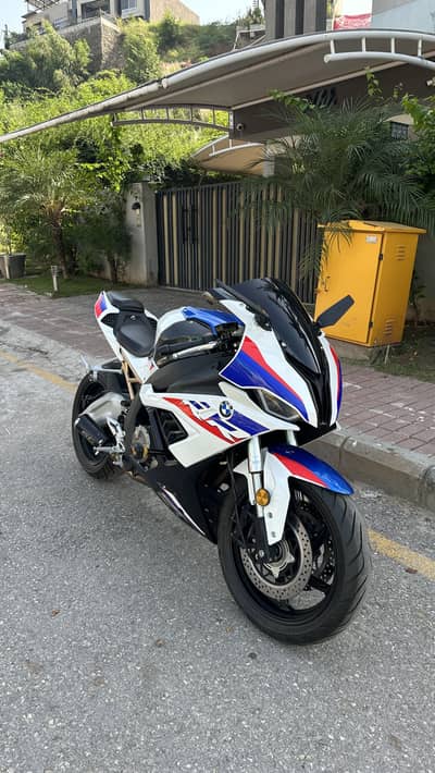 BMW S1000RR Replica