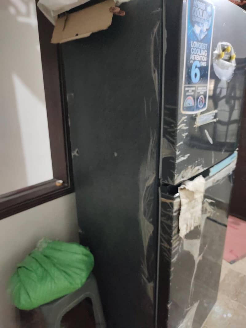 Dawlance fridge 0