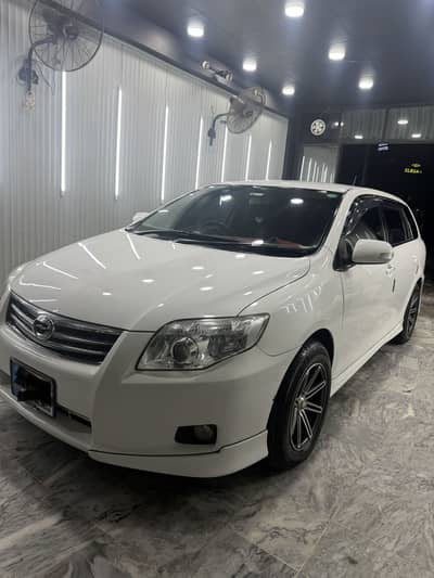 Toyota Corolla Fielder 2008