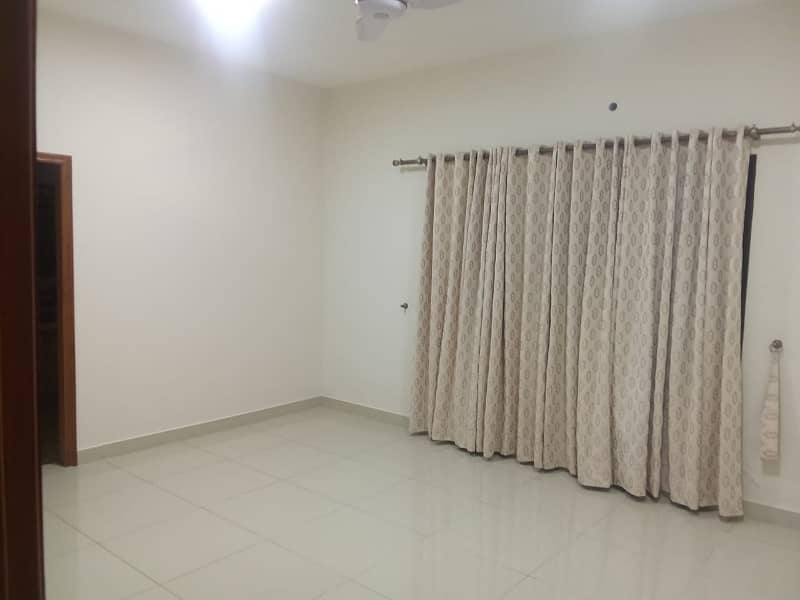 Upper Portion Rent 3 Bed 3