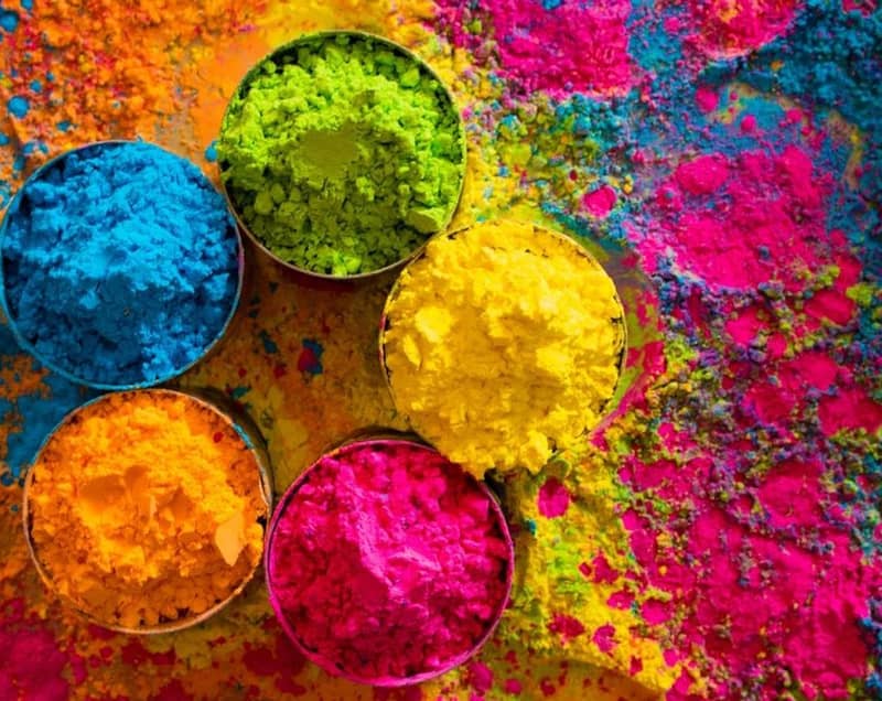 HOLI COLOURS 1