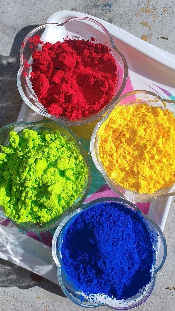 HOLI COLOURS 4