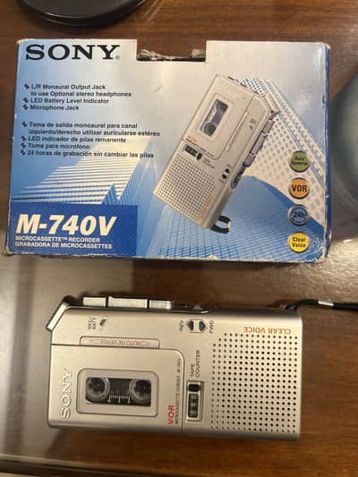 Sony M-740V Microcassete Recorder - Excellent / Like New Condition