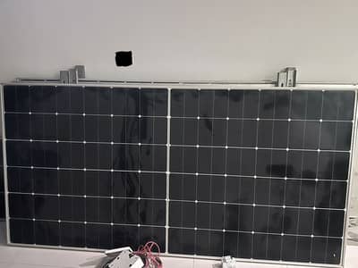Solar Panels with Inverex Veyron 2 inverter