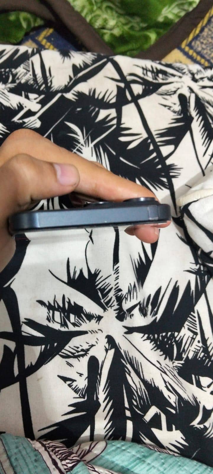 Apple iPhone 15 Pro Max 5
