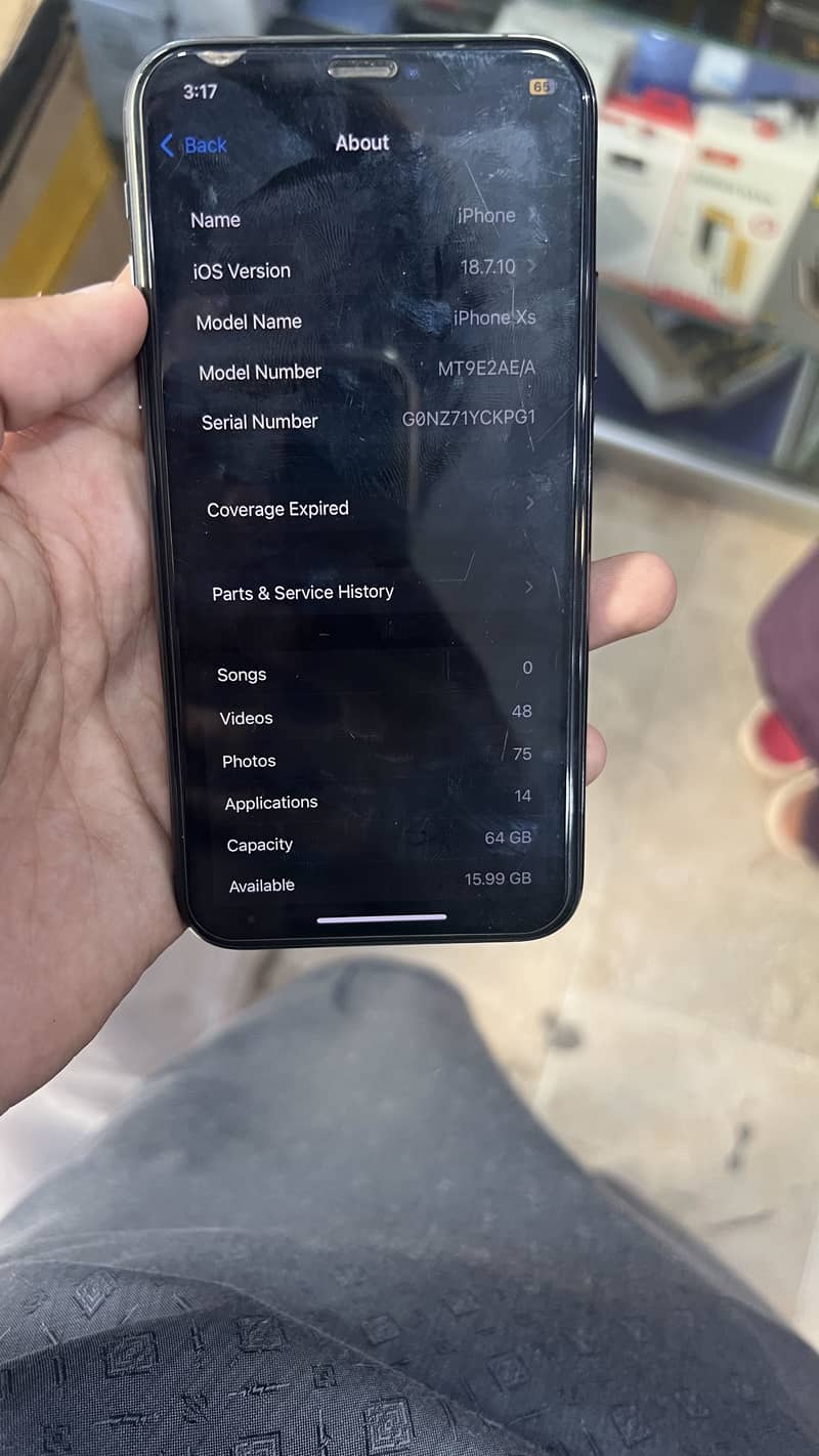 Apple iPhone XS 1