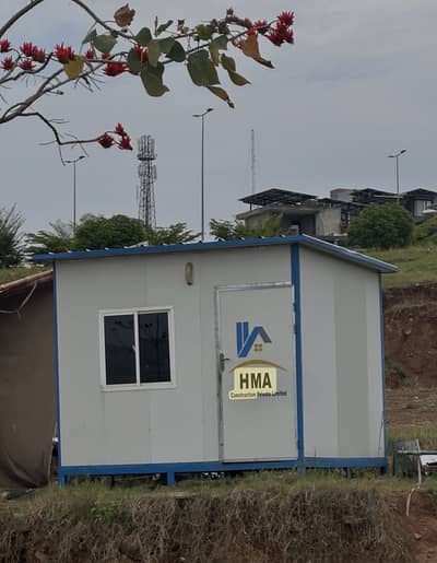 Site Container with scrap for sale
