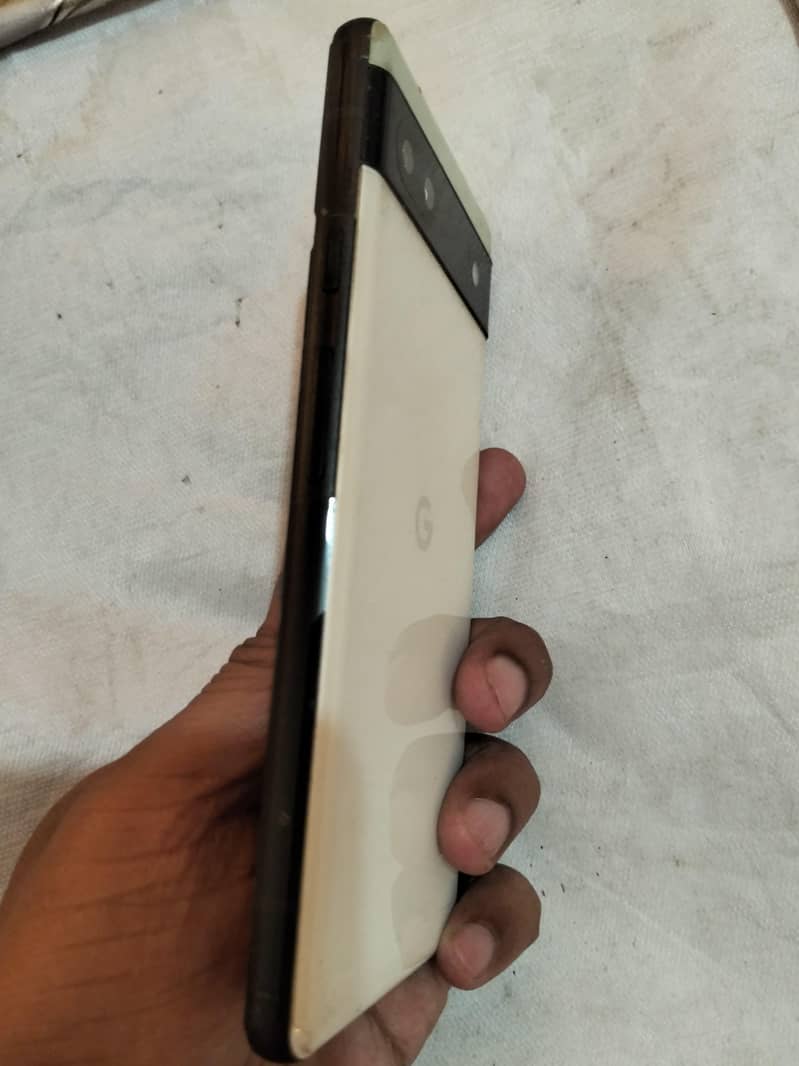 Google Pixel 6a 2