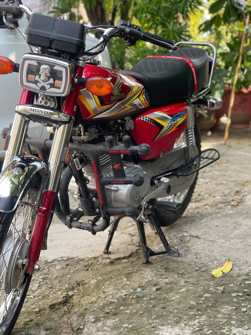 CG 125 3