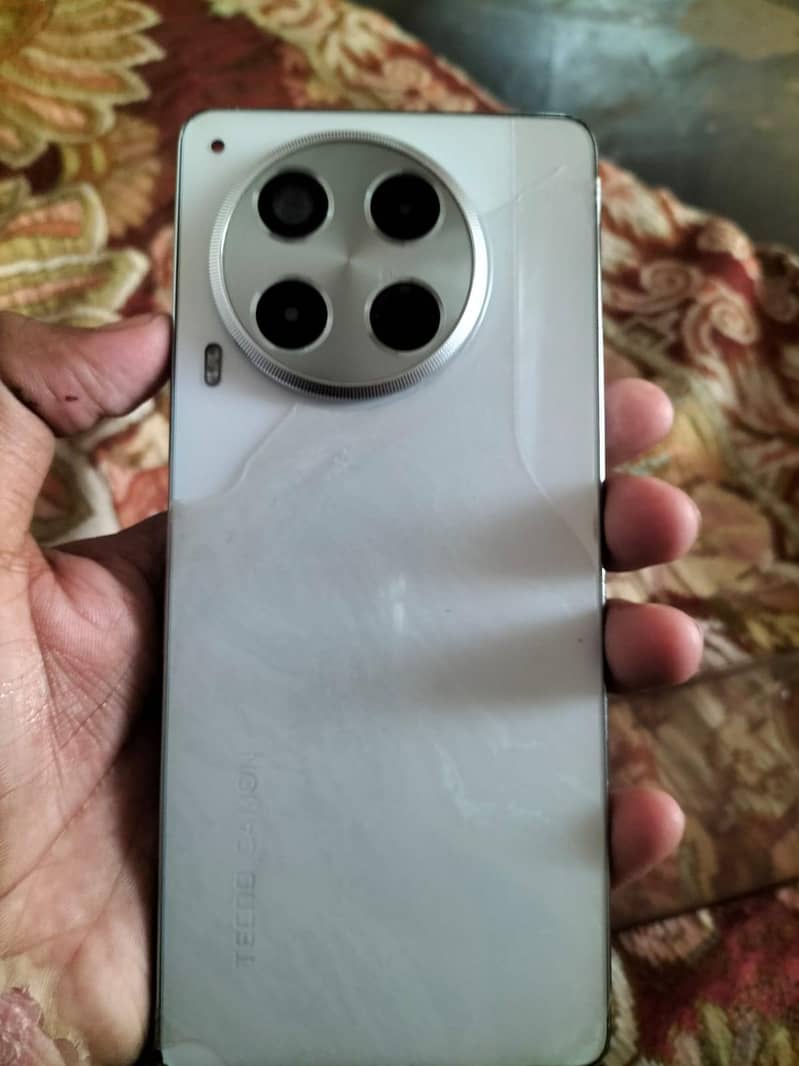 Tecno CAMON 30 3