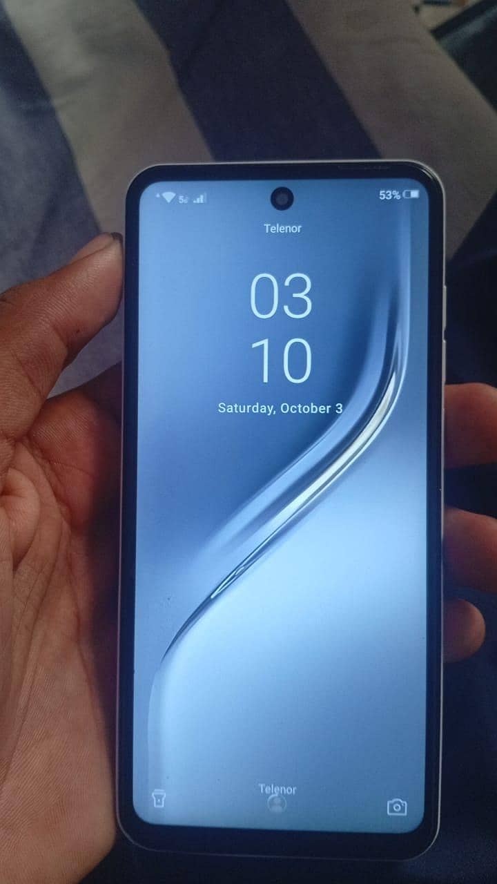 Tecno CAMON 40 Pro 5G 0
