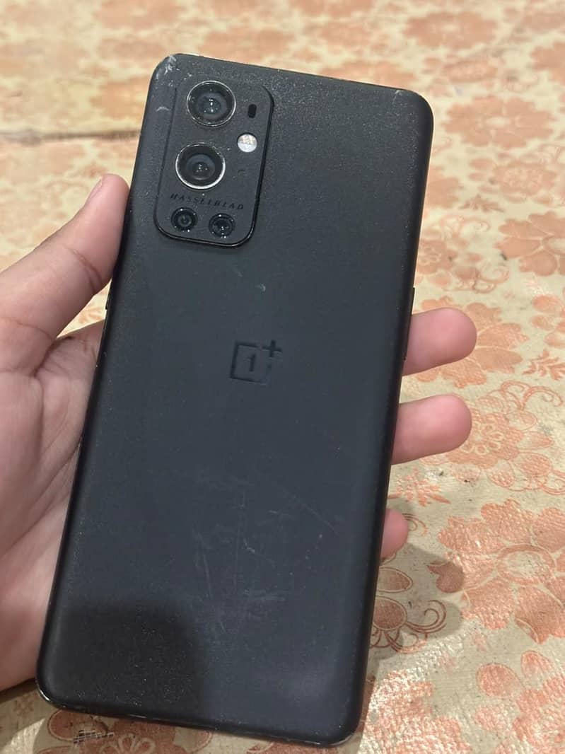 One Plus 9 Pro 0