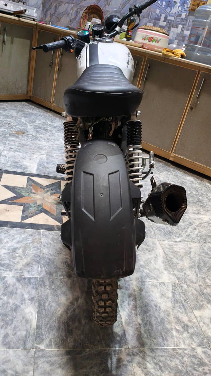 unique 2009 model 1