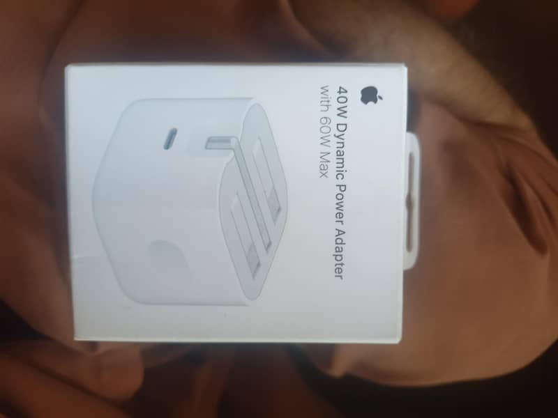 40 dynamic power adapter 1