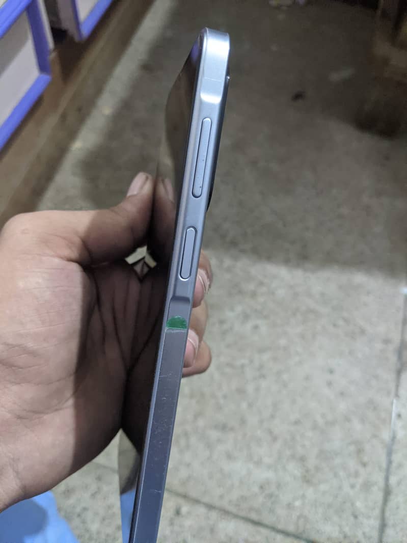 Samsung A17 4