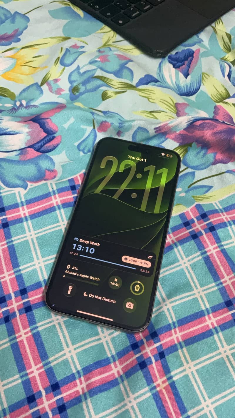 Apple iPhone 15 Pro Max 6