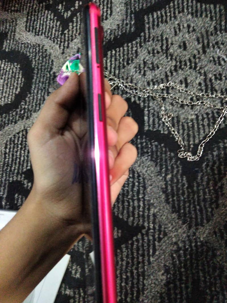 One Plus 5T 2