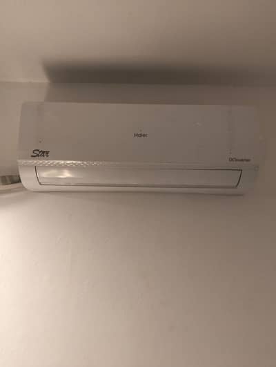 Slightly Used Haier 1.0 Ton INVERTER AC
