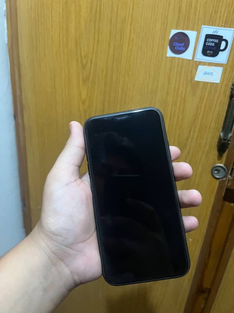 Apple iPhone 11 1