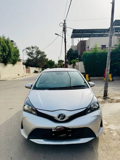 Toyota Vitz 2015