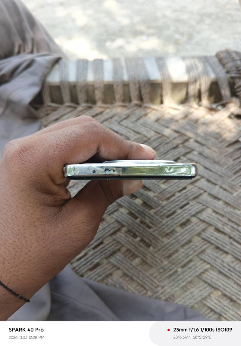Tecno CAMON 30 5
