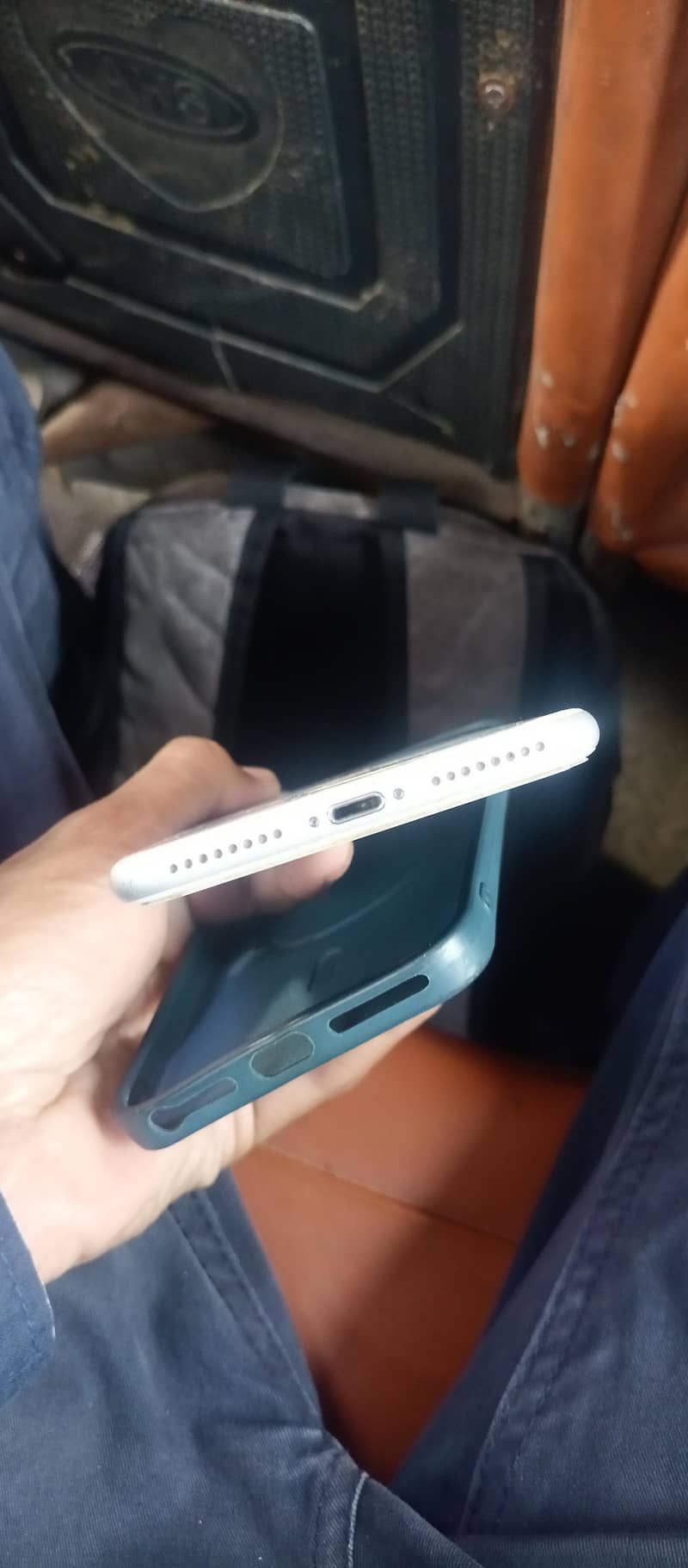 Apple iPhone 8 Plus 3