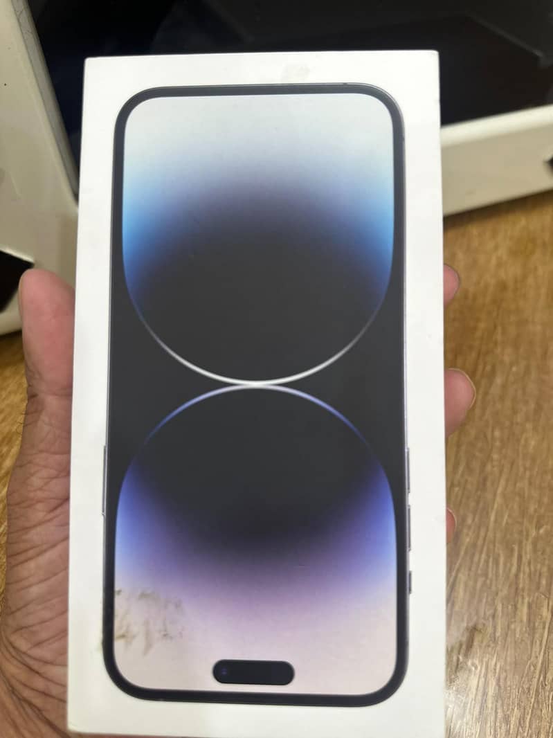 Apple iPhone 14 Pro Max 9