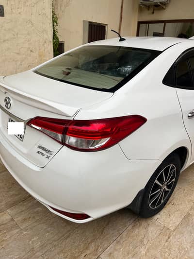 Toyota Yaris 2021 (1.5 full option)