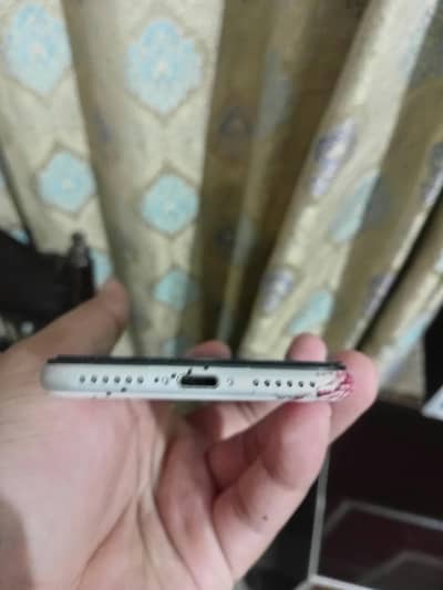 Apple iPhone SE 2nd generation pta approved