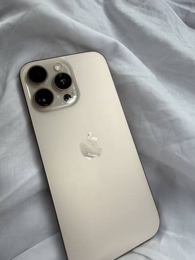 Apple iPhone 16 Pro Max