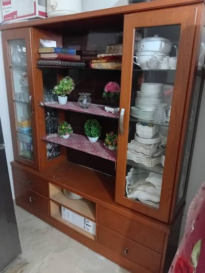 1 bed 2 side table dressing table and chair 1 dvaider  1 Waldrop
