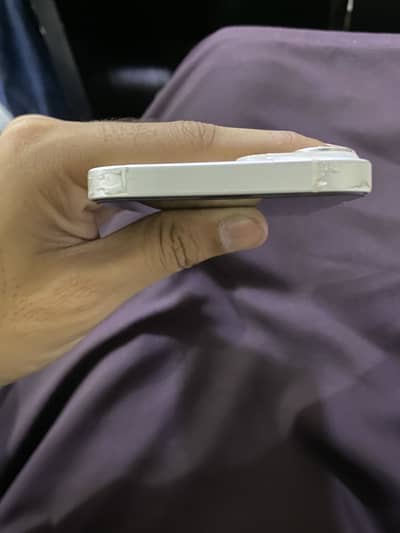 Apple iPhone 14