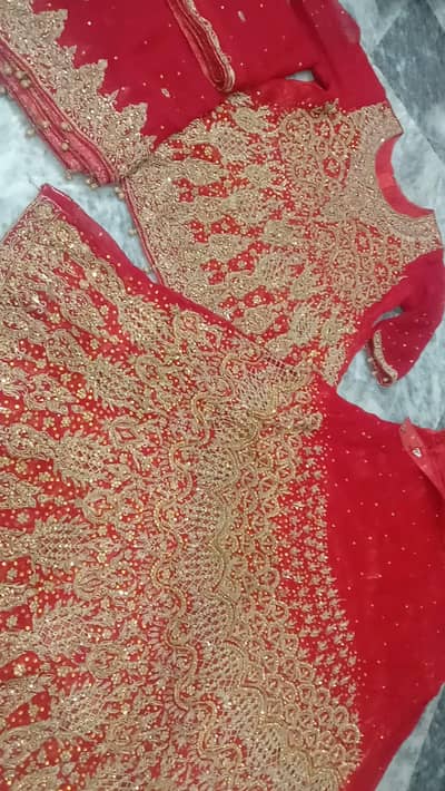 one time used only urgent sale 3 piece lehenga choli or dupatta
