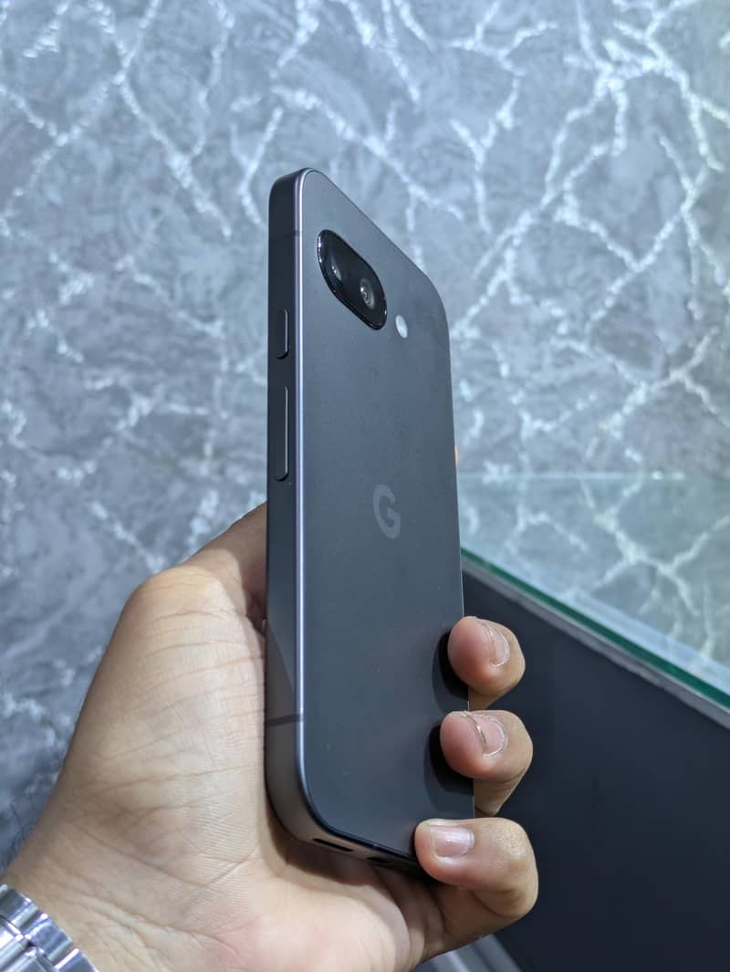 Google Pixel 9 2
