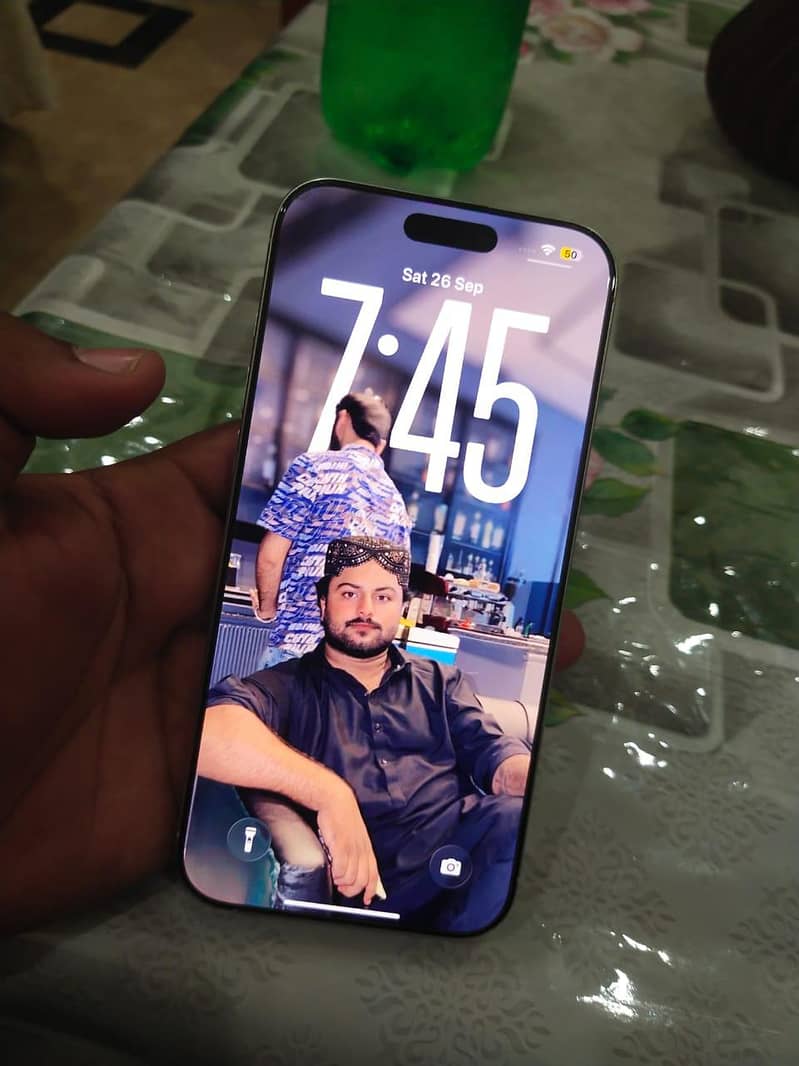 Apple iPhone 16 Pro Max 5