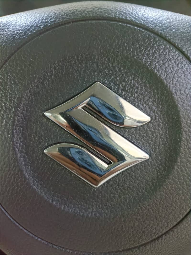 Suzuki Swift Model 2014(Automatic) 7